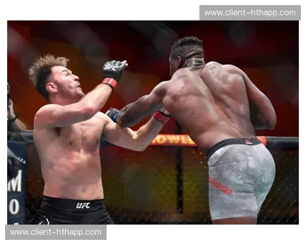 铁拳之巅的梦幻遗憾：当“荷兰锤子”撞上“终极凯恩”，这场从未发生的战役为何至今让人血脉偾张？